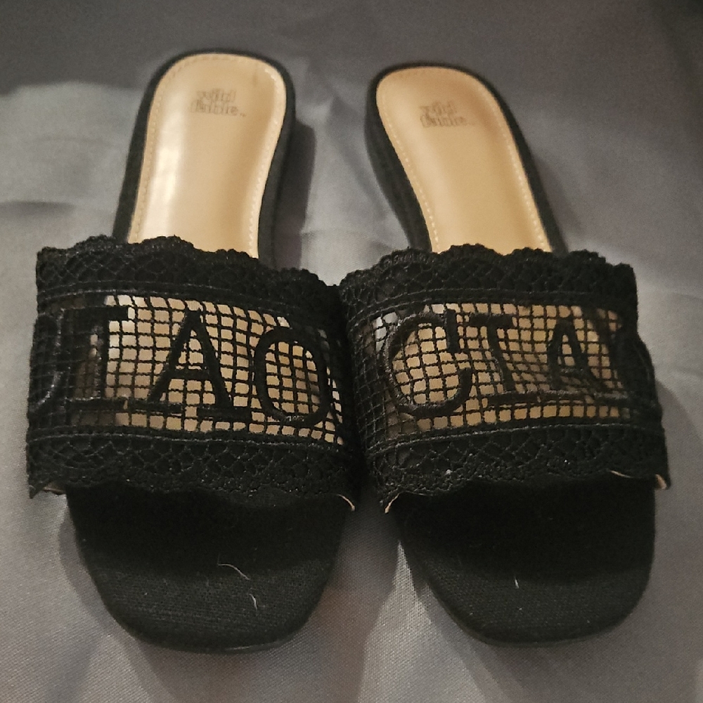 Wild Diva Black Lace Slide Sandals